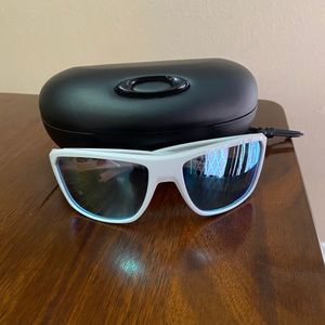 Men’s Oakley Split Shot Sunglasses